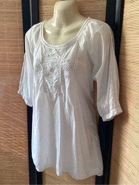 💗 ZARA white top Sz S cotton embroidered peasant blouse EUC half sleeve